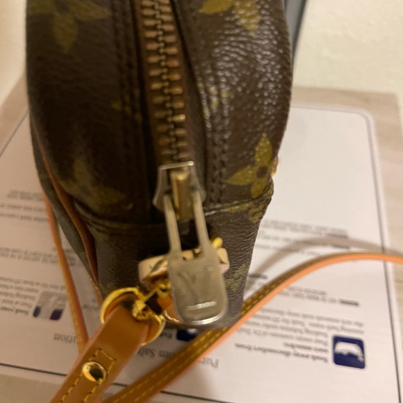 SOLD Louis Vuitton monogram Crossbody handbag - Picture 3 of 16